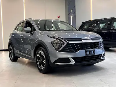 !! 2025 !! Kia | Sportage LX | GCC Specs | Under Warranty | Just 43000 Driven