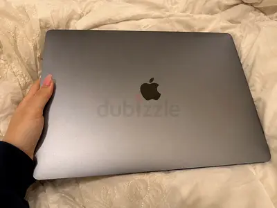Macbook pro 13 inch high specs - 1tb 16gb with touch bar