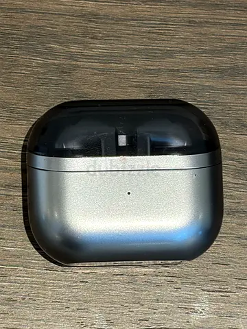 Galaxy Buds 3 Silver – Clean, Fully Working, With Box