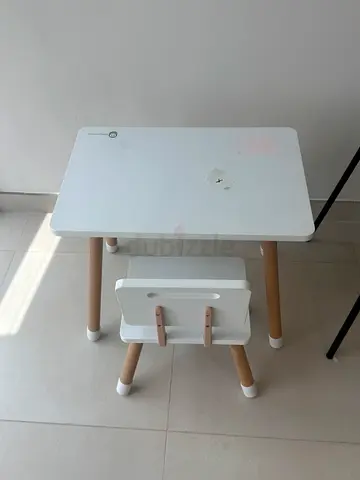 White wooden kids table and chair set - good condition