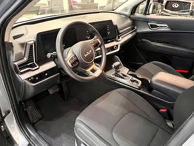 2025 KIA SPORTAGE — миниатюра 11