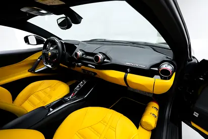 2019 Ferrari 812 SUPERFAST — фото 12