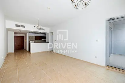Great Location | Modern Apartment | Community View
