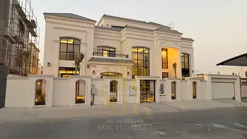 Luxury villa with a modern design, private garden and pool - high-end finishes, price includes electricity, water, and air conditioning.