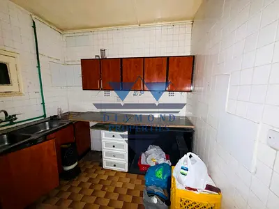 ABU SHAGARA 2BHK//BIG APARTMENT NEAR KING //BUS STOP 1MINT WAY ONLY//THREE BALCONY //VERY BIG APART