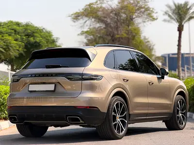 صورة 10 لـ 2019 Porsche CAYENNE