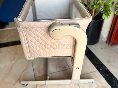 Comfortable Bedside Sleeper and Bassinet