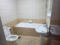 Studio bed space available for executive bachelor International city England Cluster
