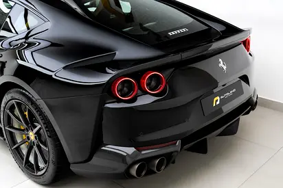 2019 Ferrari 812 SUPERFAST — фото 13