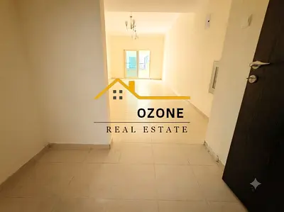 1 MONTH FREE // SPECIOUS 2BHK WITH BALCONY AND PARKING //FAMILY BUILDING