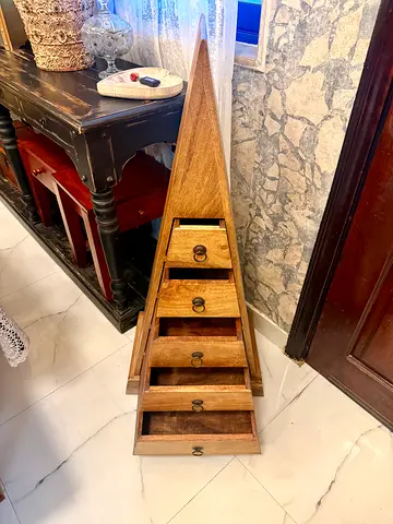Marina cabinet