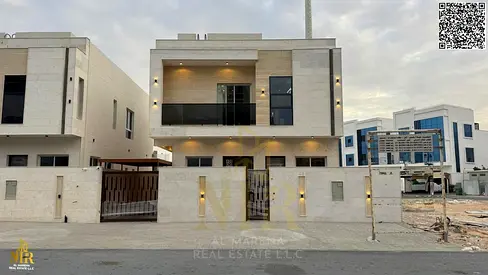 🏡 Villa 2 floors + rooftop, 5 bedrooms, majlis & 2 halls, 3,014 sq.ft land, 3,600 sq.ft built-up, park-facing, registration fees included.