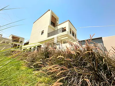 🌴 Brand-New 5BR + Maid's Corner Villa | Kitchen Equipped + Laundry | Prime Location | Ready to Mov
