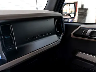 Ford Bronco Wildtrak, миниатюра 16