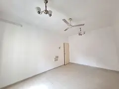 Hot Offer | 1 Month Free | 1-BHK | Separate Kitchen | Balcony | Split AC | Family Bldg | Prime📍Lo