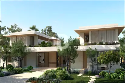 Big Plot | Luxurious Villa | 5 BR