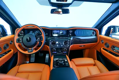 صورة 10 لـ 2025 ROLLS-ROYCE CULLINAN