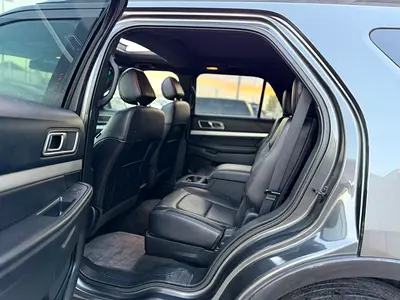 2016 FORD EXPLORER photo 8