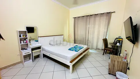 Master Bedroom for Rent Behind Burjuman Mall and Closer to Metro with attached bathroom balcon