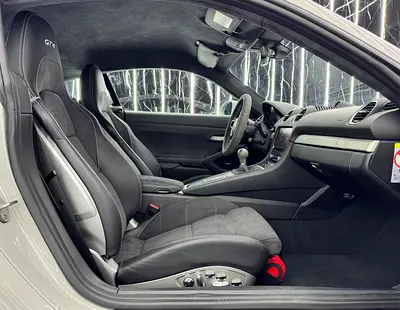 2020 Porsche CAYMAN thumbnail 13