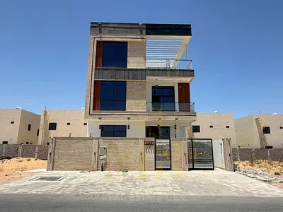 اغتنم الفرصة وامتلك فيلا فاخرة من 7 غرف نوم تصميمات مودرن بتشطيبات راقية في منطقة الحليو 2 التي تعد إحدى أجمل وأهدأ مناطق عجمان