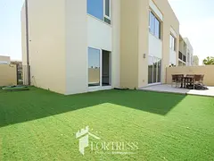SINGLE ROW | PRIVATE GARDEN | VACANT