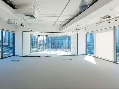 Ready-to-Use | Fully Fitted | High-End Office