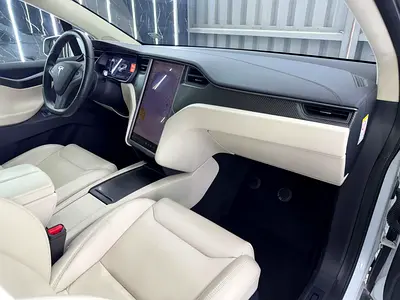 2018 Tesla MODEL X 缩略图 12