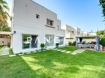 Fully Renovated | 2 Ensuite Maids Room | Furnished