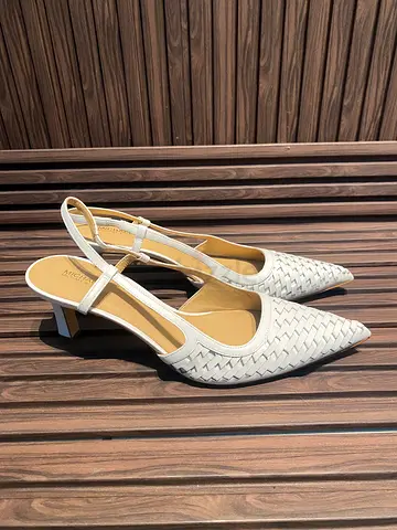 MICHAEL KORS Pumps in Leather