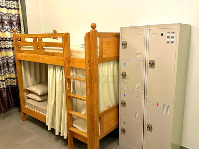 Executive Services Bed Space for Male and Females Near Business Bay Metro Station
