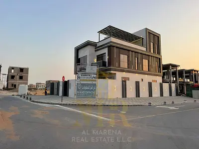 فيلا  بسعر شامل رسوم التسجيل والتمليك على الشارع الرئيسي جاهزة للسكن بخصم خاص للكاش في أرقي مناطق عجمان تملك حر