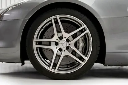2011 Mercedes-BENZ SLS AMG — миниатюра 9