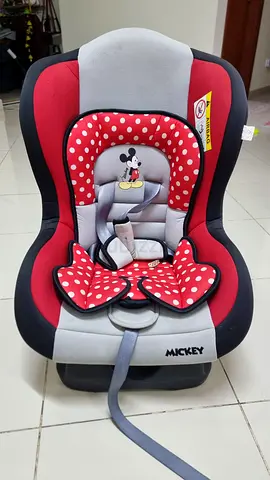 Mickey Baby Car Seat - Infant Car Seat in Good Condition