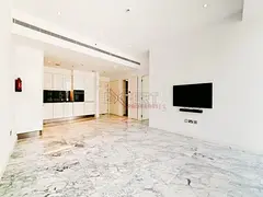 Bright &amp; Stylish Apartment | Open Layout | Vacant