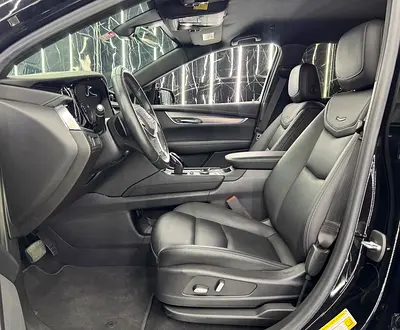 2022 Cadillac XT5 photo 11