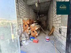 Main Road-Facing Shop | High Visibility