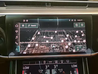صورة مصغرة 14 لـ 2023 AUDI A8