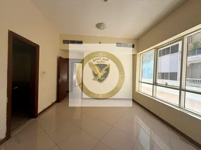 غرفتين وصالة مع باركن مجانا جيم مجانا شهر مجاني غرف ماستر 3 حمامات مساحات واسعة تاور عائلي قريب من مخرج دبي وكورنيش المجاز وبحيرة خالد