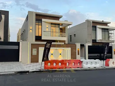Brand new villa with a yard, electricity, water, and air conditioning. Super deluxe finishing. Located next to a mosque. No annual fees.