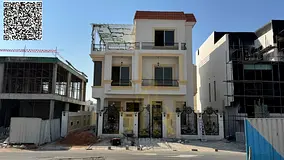 🏡 With electricity, water, and air conditioning, own your dream villa and invest in a sophisticat