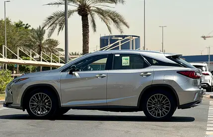 صورة 2 لـ 2019 Lexus RX-SERIES