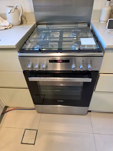 Siemens Top Gas Oven Electric Cooker 60x60cm