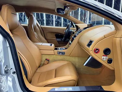 2012 Aston Martin RAPIDE 照片 13