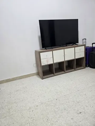 Tv unit