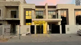 Direct from the owner - Two floors and a roof - Registration fees included - Ready for immediate occ