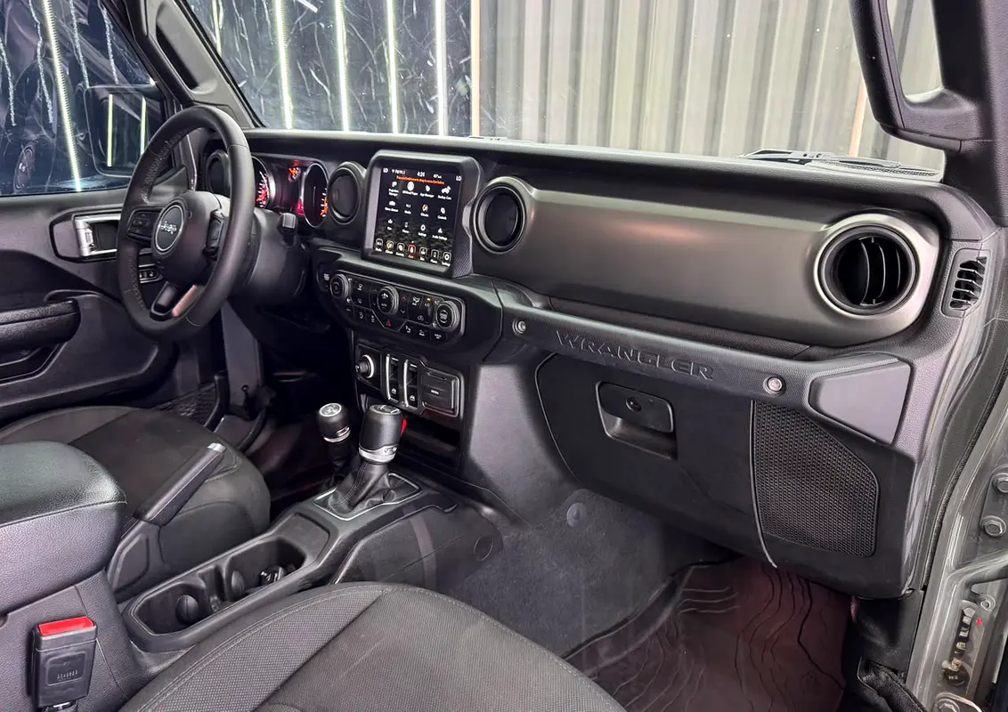 Jeep Wrangler 2023