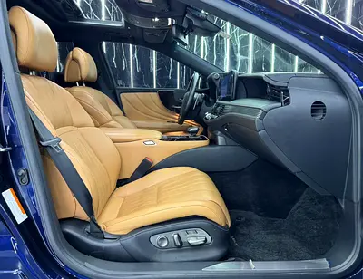 صورة 12 لـ 2022 Lexus LS-SERIES