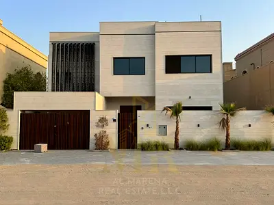 Al Rawda Villa, near Sheikh Ammar Street, spacious, freehold, includes electricity, water, and air conditioning.