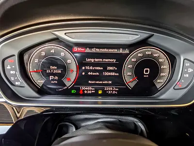 صورة مصغرة 15 لـ 2023 AUDI A8